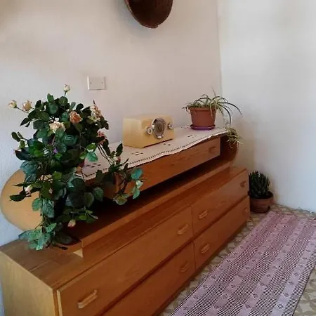 Karales Antica Dimora Tatil Evi
